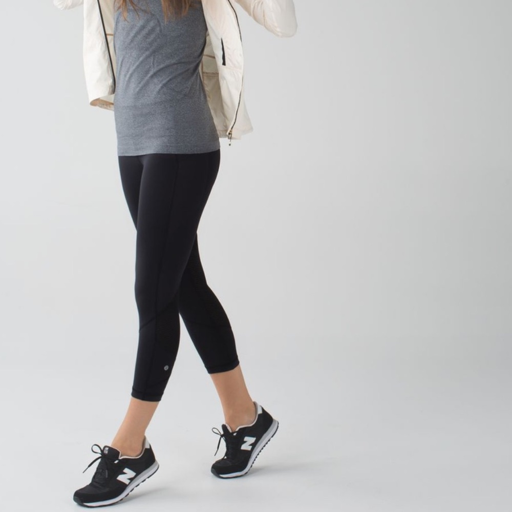 Lululemon Pace Rival Crop 22” - Black